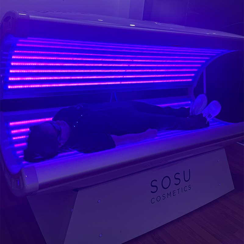 Lettino Solare in Acrilico – C - Spa And Wellness Center recensione e prezzo